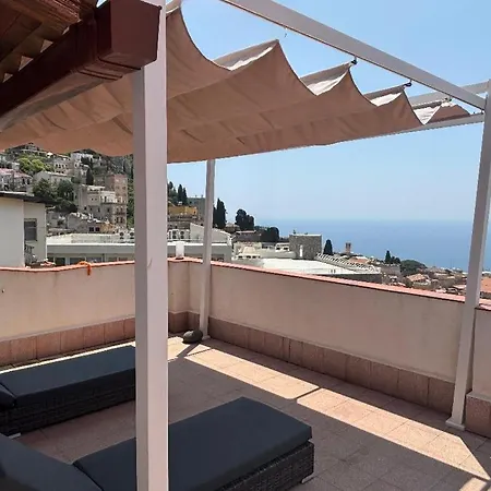 View Terrace In - Murmuria Eolia * Taormine