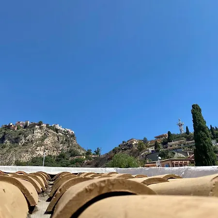 View Terrace In - Murmuria Eolia * Taormine
